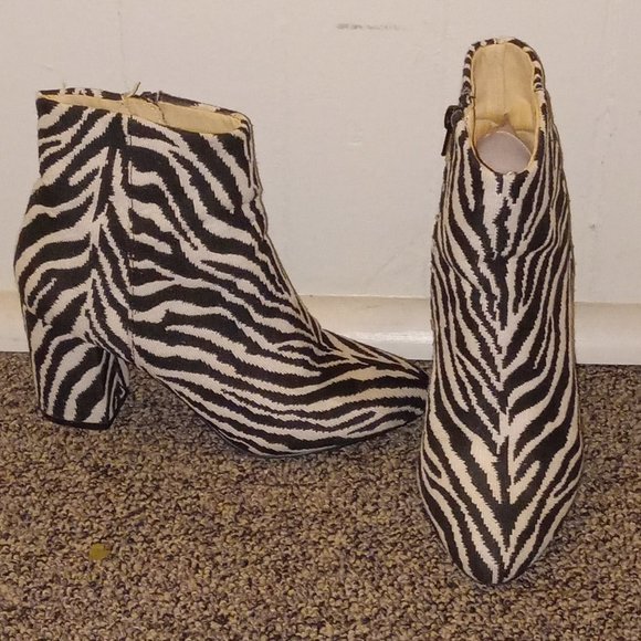 Band of Gypsies Shoes - Band Of Gypsies Black/Bone Andrea zebra textile printed ankle boots